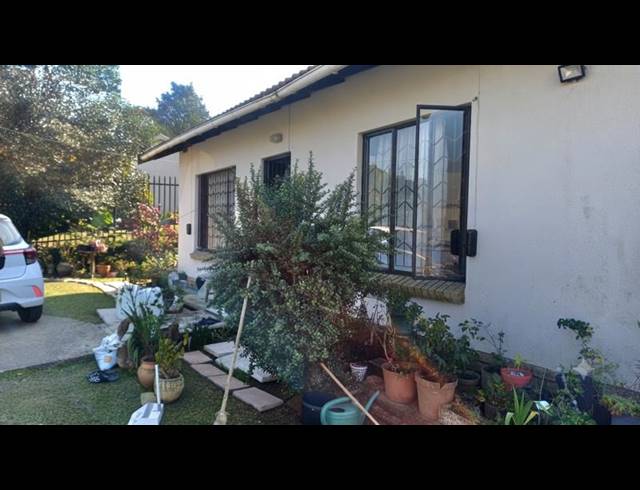 2 BEDROOM HOUSE FOR SALE IN BELFORT ESTATE